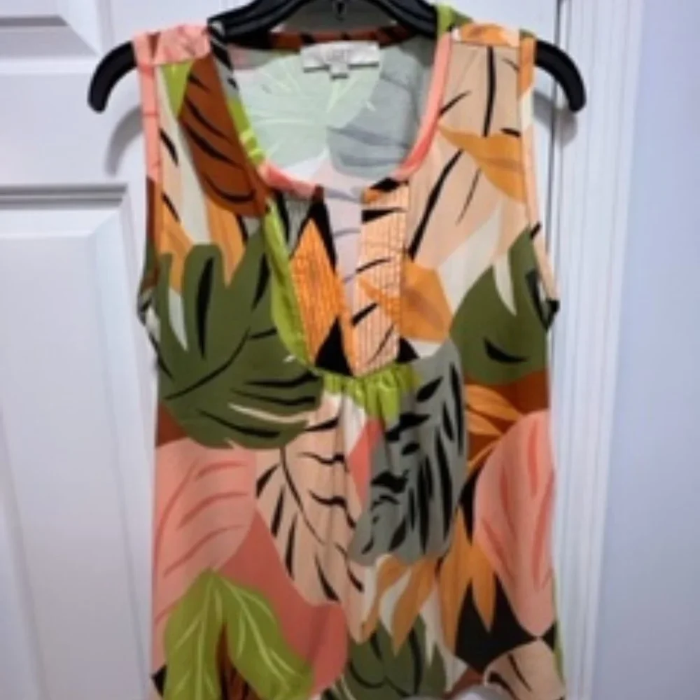 Loft medium top blouse